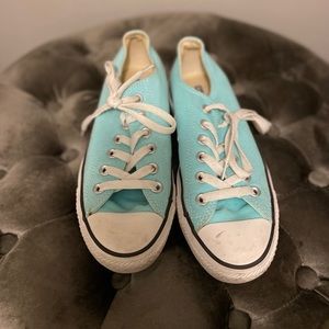 Light blue/teal Chuck T's!